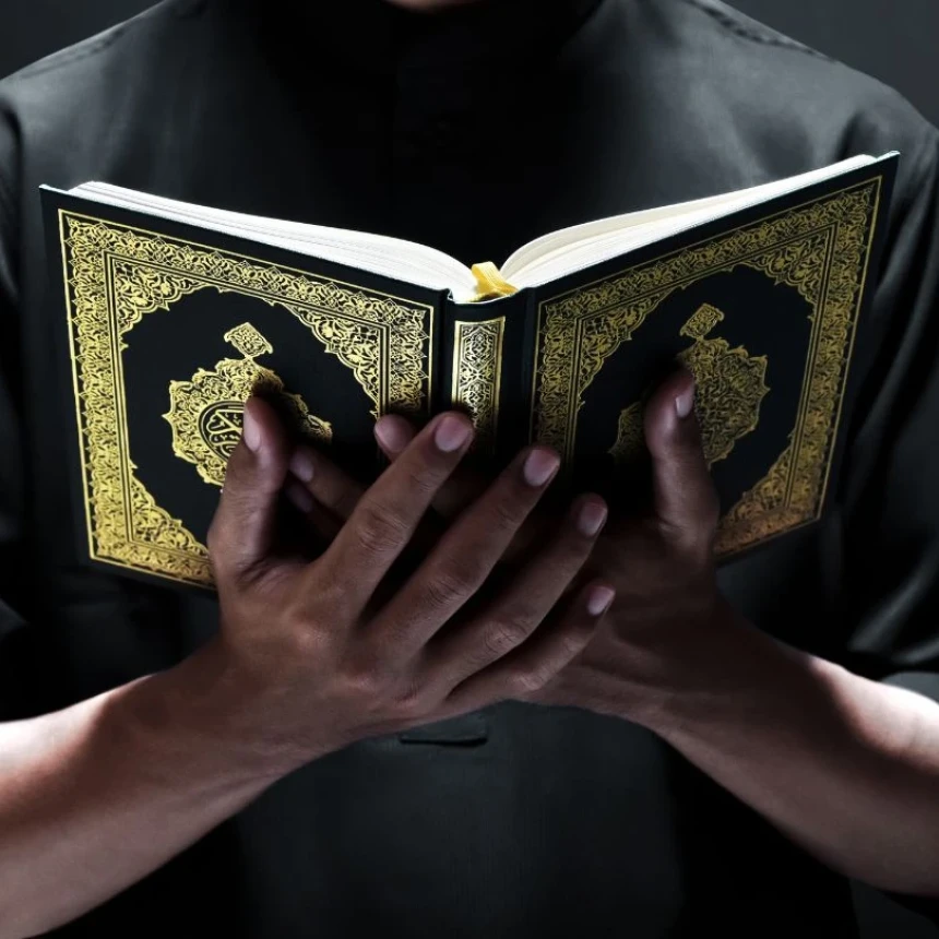 Khutbah Jumat: Peringatan Al-Qur'an, Cemas Jika Tidak Wujudkan Generasi Emas