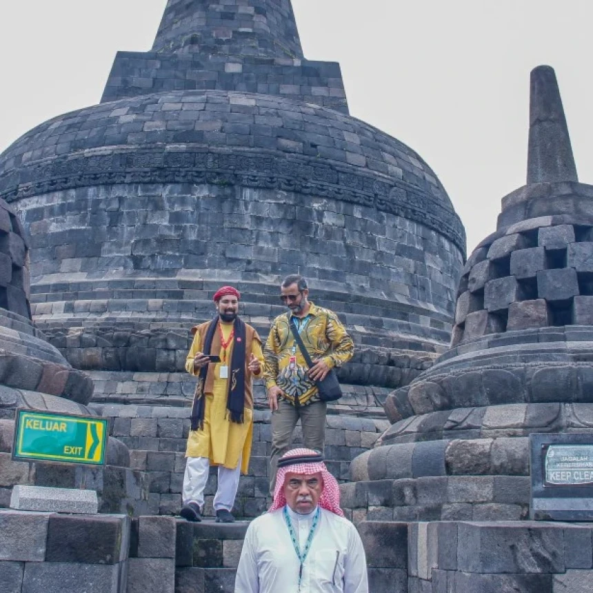 Para Tokoh R20 Terkesan dengan Kemegahan Borobudur dan Keramahan Indonesia