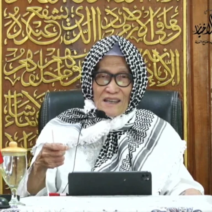 Rais Aam PBNU Sempatkan Ngaji Al-Hikam Sebelum Berangkat Rapat Koordinasi ke Jakarta