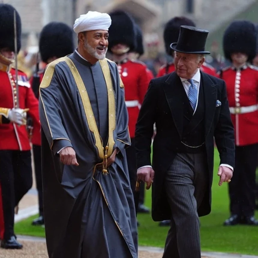 Raja Charles III Kutip Hadits Nabi Muhammad saat Jamuan Kenegaraan Sultan Oman