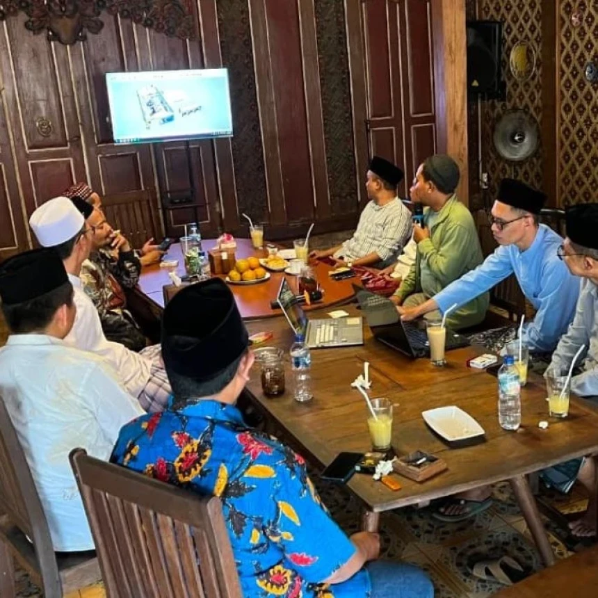 Nahdlatut Turats Semarakkan Muktamar Ke-35 NU dengan Pameran, Daurah Tahqiq, hingga Seminar Internasional