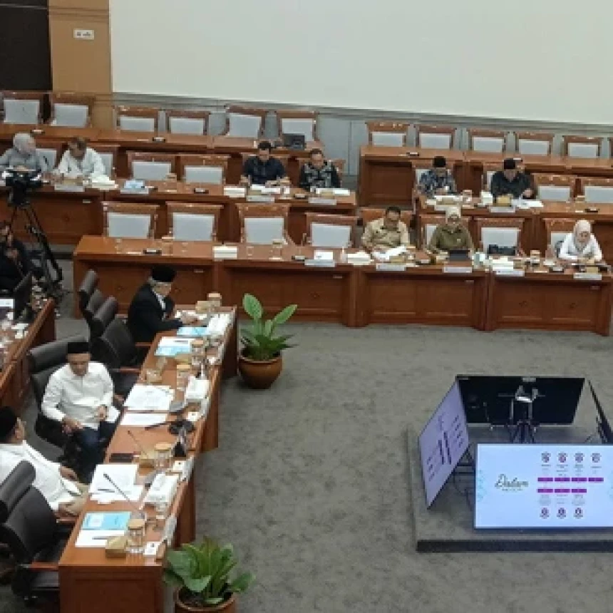 DPR Minta Pemerintah Siapkan Peta Jalan Pendanaan MBG Pascaputusan MK