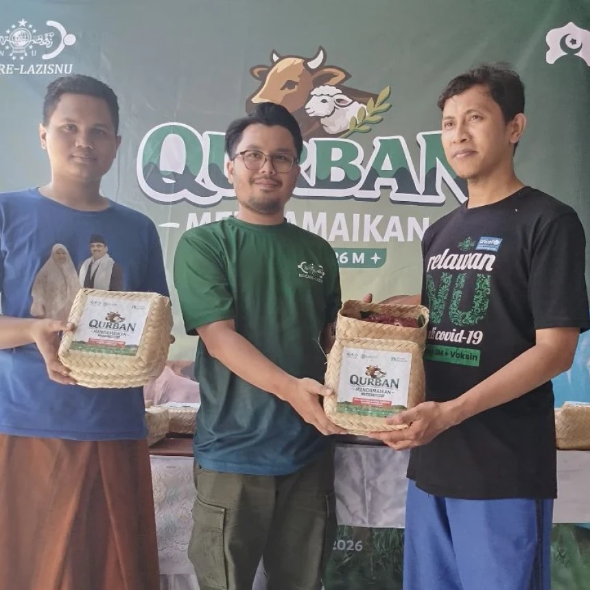 Tradisi Idul Adha Pesantren Almanar Azhari, Santri Meriahkan dengan Takbir Keliling dan Lomba Masak Sate