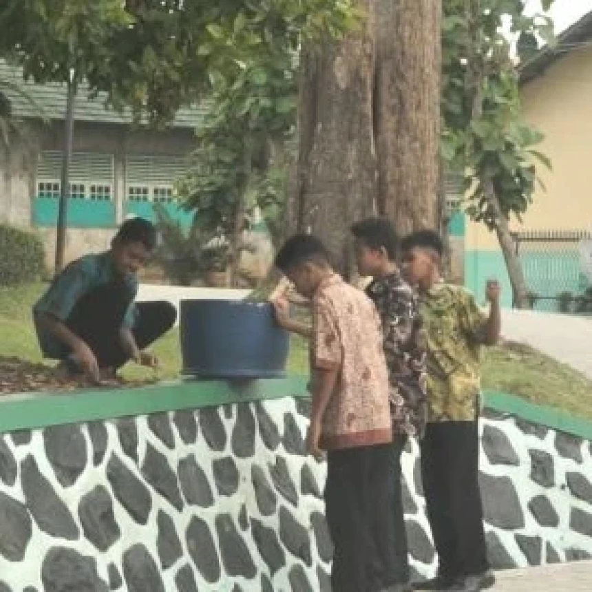 Praktik Pesantren Hijau di Darul Muttaqien Bogor Jawa Barat