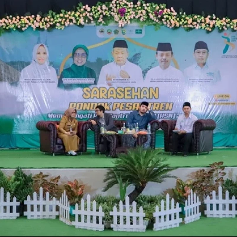 Selain Belajar Agama, Pesantren juga Pusat Pemberdayaan Ekonomi dan Ramah Anak