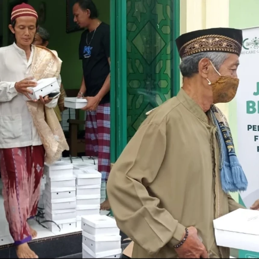 Ketika Jumat Berbagi LAZISNU PBNU Diadakan di Seberang Gereja