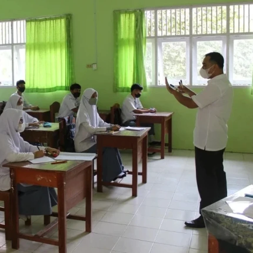 Komisi X DPR Usulkan Semua Guru Diangkat PNS usai Kebijakan Penghapusan Guru Honorer