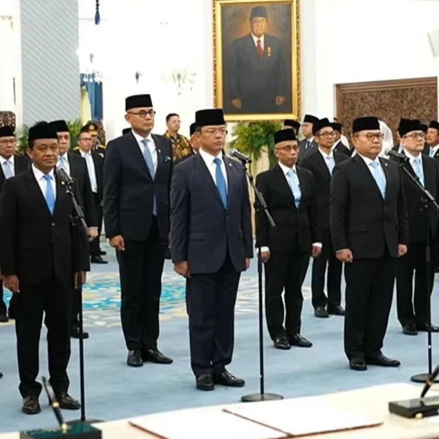 Prabowo Lantik Dudung Jadi Menko Polkam, Listyo Sigit KSP, dan Geser Sejumlah Menteri