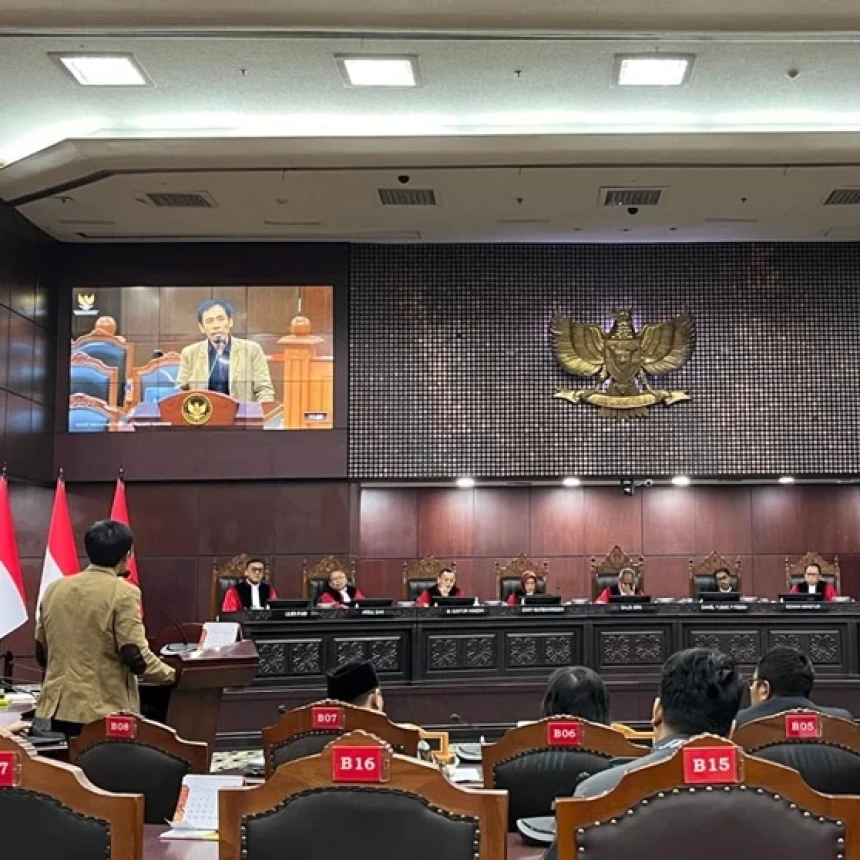 Uji Materi UU Guru dan Dosen, P2G Soroti Pendidik Harus Cari Pekerjaan Tambahan untuk Hidup