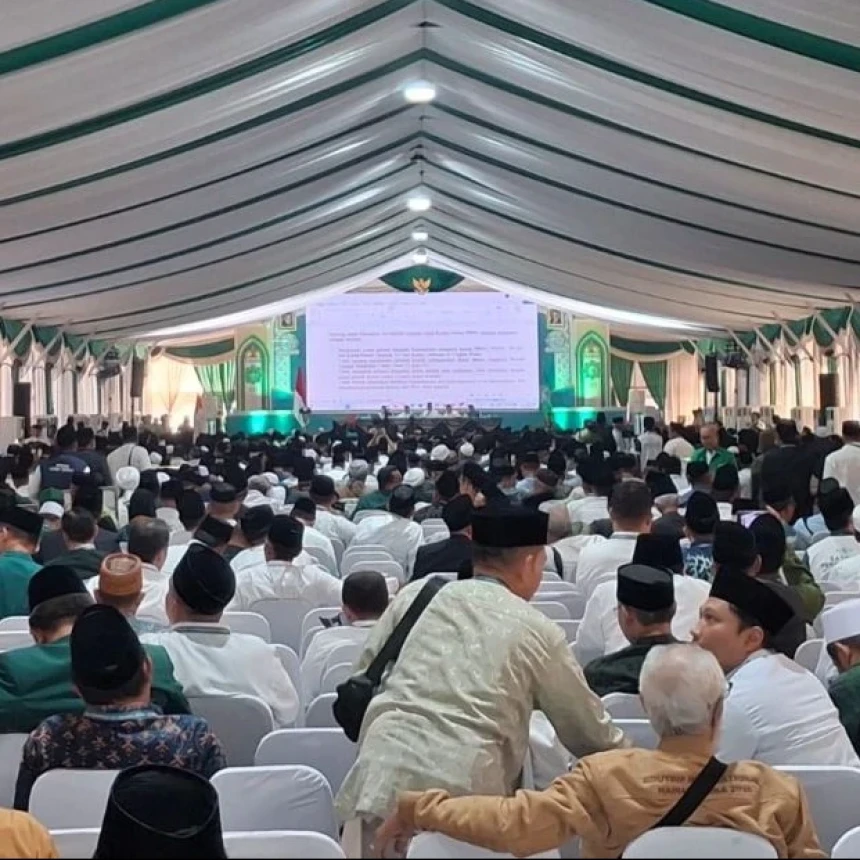 Sidang Pleno VI Muktamar Ke-35 NU Sahkan Masa Iddah Jabatan Politik Selama 1 Tahun  