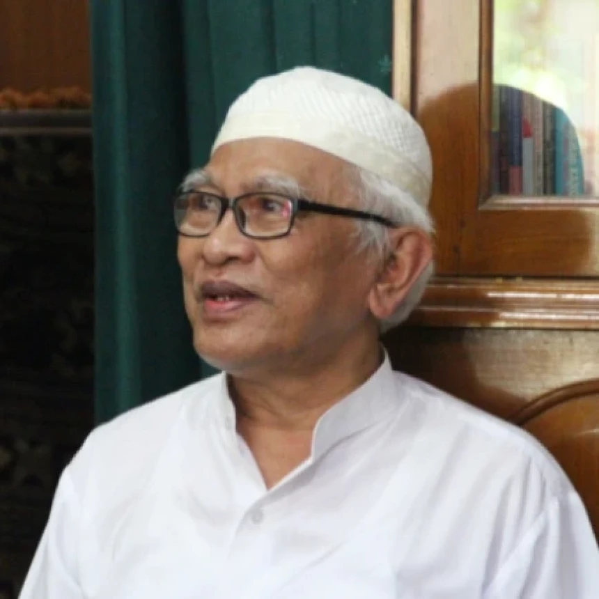 Sepasang Terompah: Cerita untuk 80 Tahun KH Ahmad Mustofa Bisri