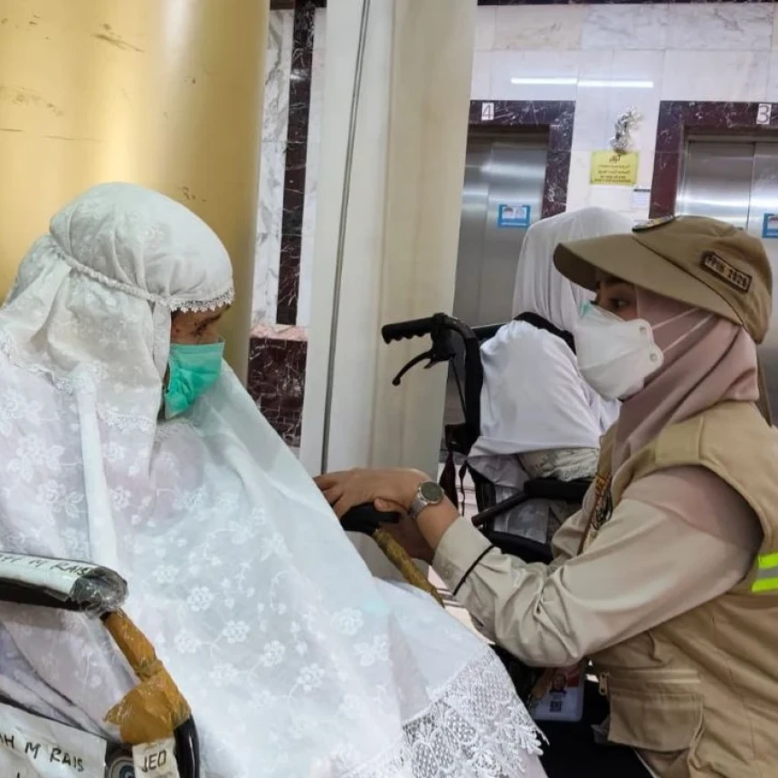 Keras Hati Sofimarni Naik Haji