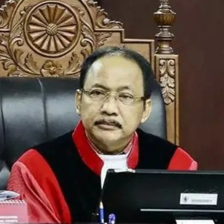Pemerintah Belum Hadirkan Ahli dan Serahkan Keterangan Tambahan di Sidang MK soal MBG, Suhartoyo: Jangan Angguk-Angguk Saja