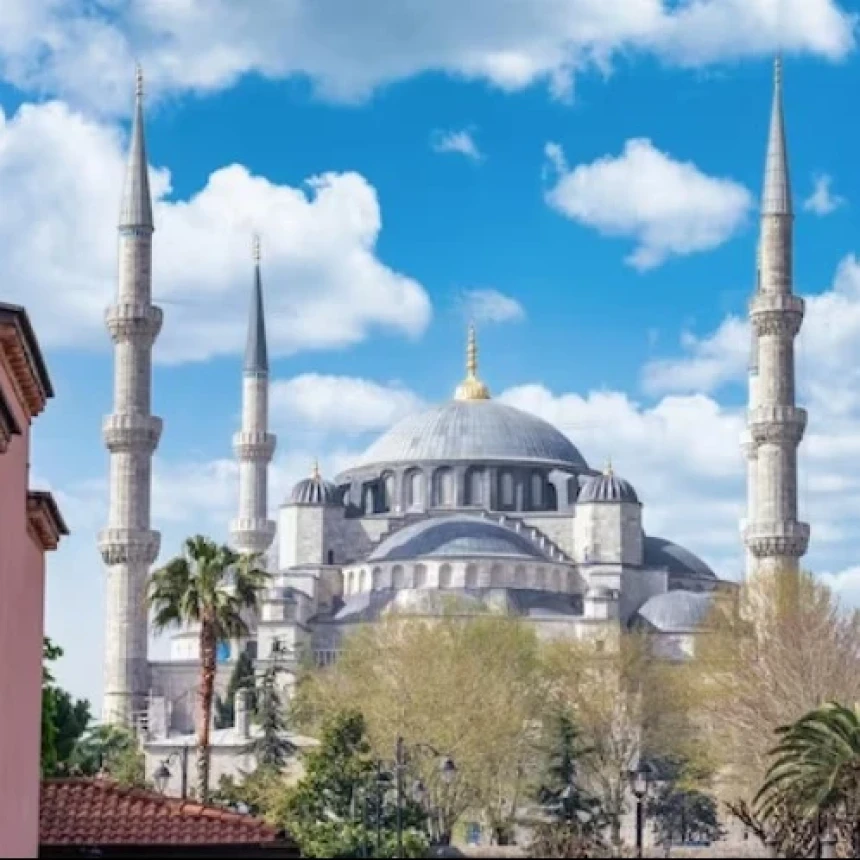 Perbedaan Tradisi Lebaran Idul Adha di Turki dan Indonesia 