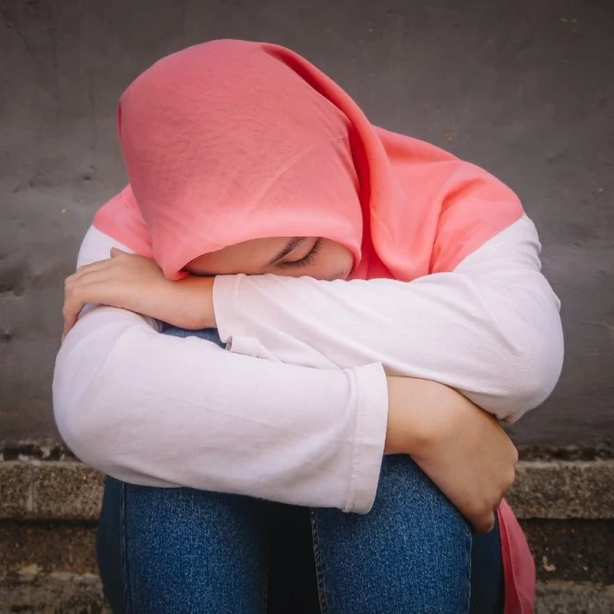 Islam Mengajarkan Kita Hadir untuk Mereka yang Tertimpa Musibah