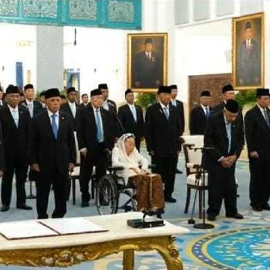 Prabowo Lantik 26 Wantimpres, Nyai Sinta Nuriyah Jadi Satu-satunya Perempuan