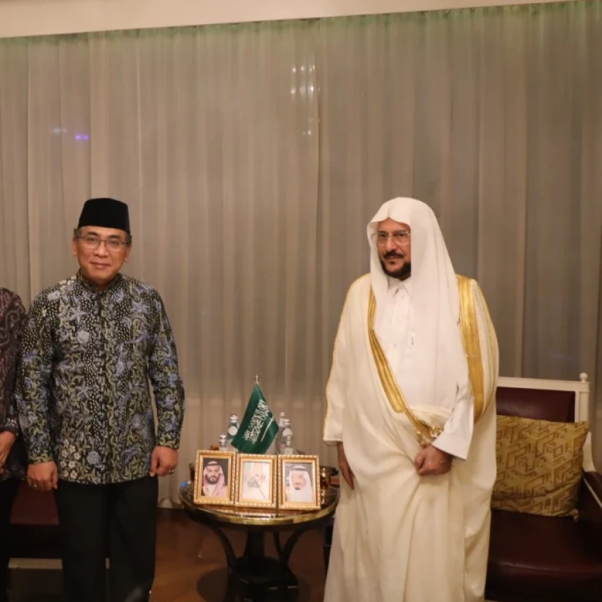 Temui Ketum PBNU, Menteri Urusan Islam Arab Saudi Sebut NU Jadi Panutan