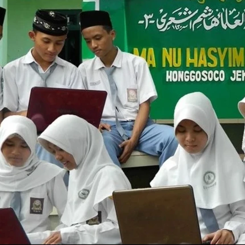 Pemda Bisa Beri Bantuan untuk Madrasah, Ini Payung Hukumnya