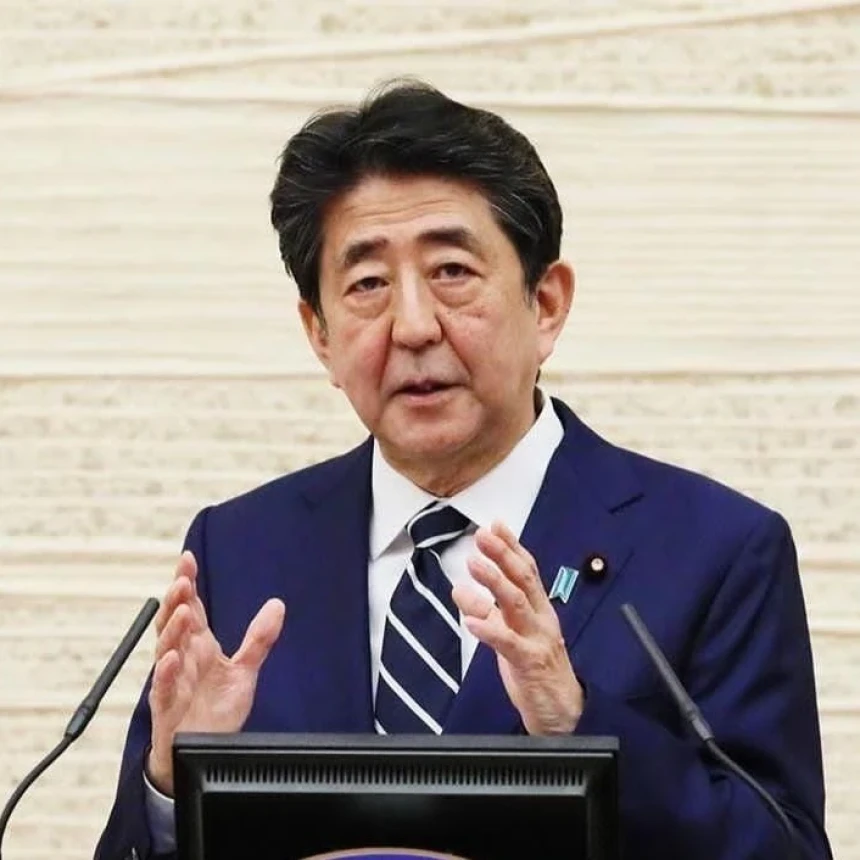 Mantan Perdana Menteri Jepang Shinzo Abe Ditembak Saat Berkampanye