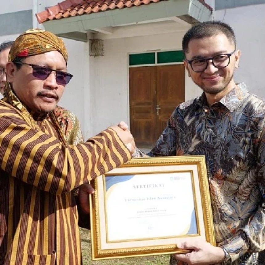 Uninus Bandung Terima Penghargaan Terbaik 2 Anugerah Humas Dikti 2022 Wilayah Jabar Banten