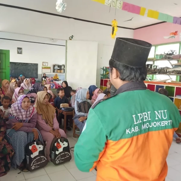 LPBINU Mojokerto Sosialisasi Program 'Ubah Sampah Jadi Berkah' kepada Wali Murid Raudhatul Athfal