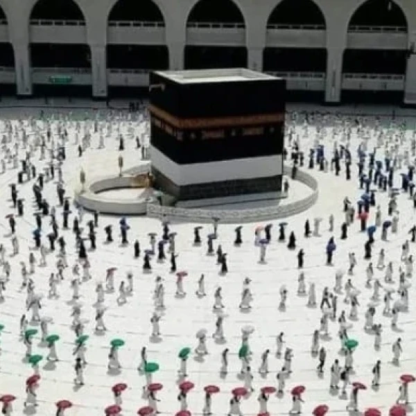 Doa Masuk Kota Makkah: Arab, Latin dan Terjemah
