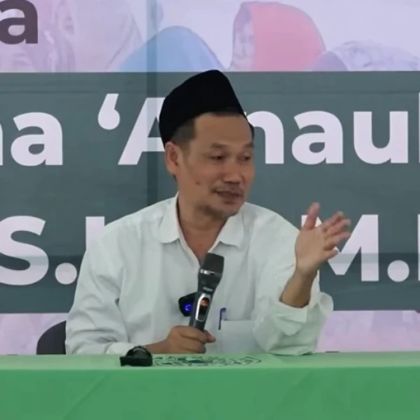 Gus Baha Jelaskan Keutamaan Menyempurnakan Wudhu dan Iman kepada Allah