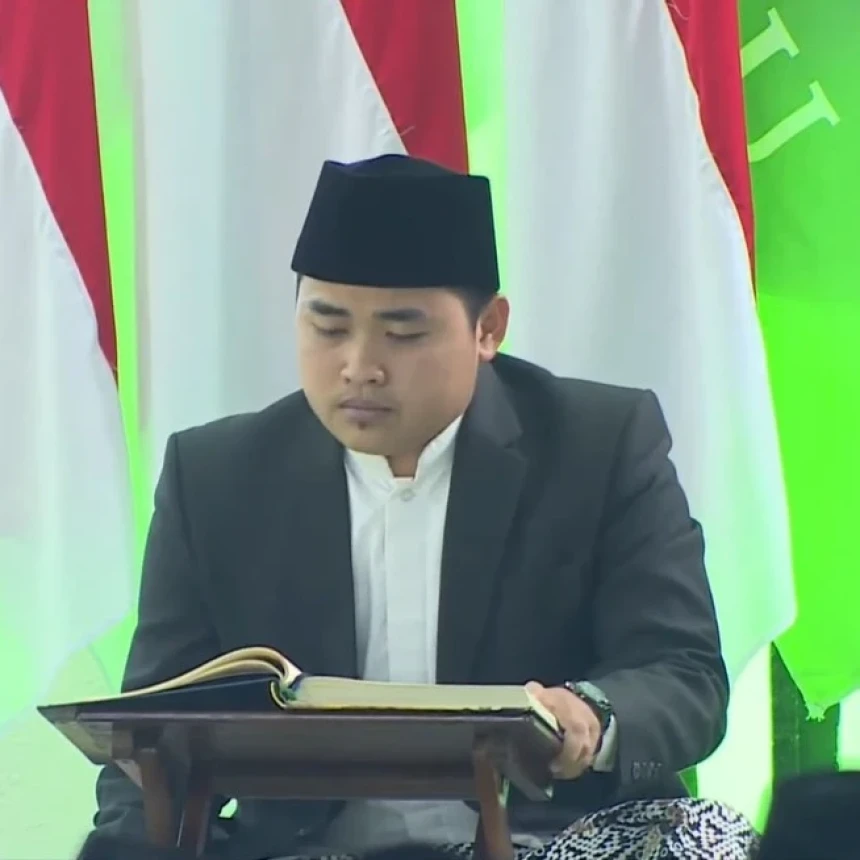 Dzaniyal M Chubaibillah, Pelantun Ayat Suci pada Pembukaan Muktamar Ke-35 NU