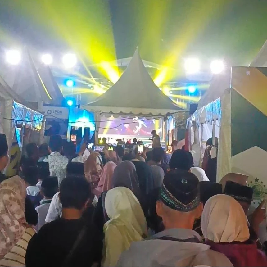 Meriahkan Sholawat Seribu Rebana, Nahdliyin Tumpah Ruah Padati Expo Muktamar Ke-35 NU