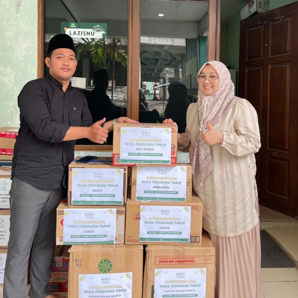 LAZISNU PCNU Jombang Serahkan Donasi Rp38 Juta untuk Korban Gempa NTT