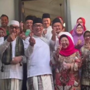 Pantun Ridwan Kamil: We Love You Pesantren Tambakberas