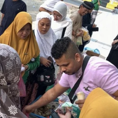Ada Nasi Uduk dan Serabi di Makkah, Penjualnya Ternyata Bukan Orang Indonesia