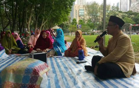 Menengok Gairah Islam Pekerja Asal Indonesia di Hong Kong