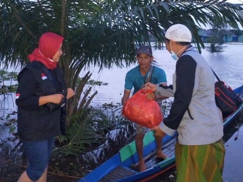 LPBINU Kalsel Salurkan Bantuan ke 5 Kabupaten Terdampak Banjir