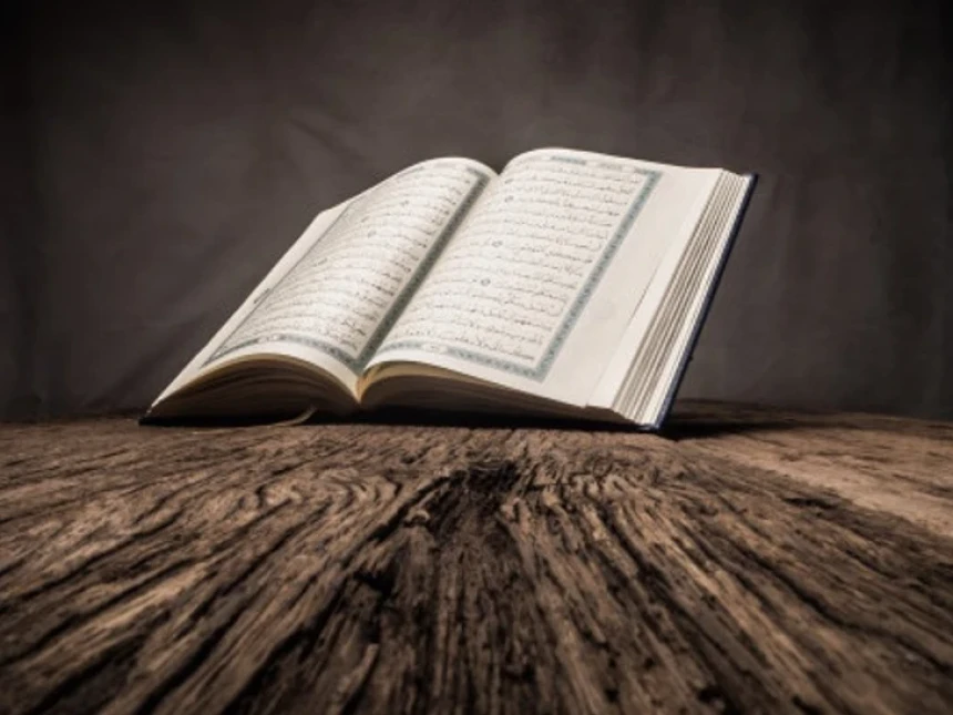 Tafsir surat al-Lail Ayat 1-4: Hikmah Allah Bersumpah dengan Malam dan Siang