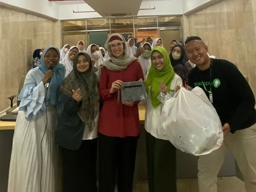 Lestarikan Lingkungan, IPPNU Kolaborasi dengan Plastic Pay, Kedubes Amerika, dan Green Muslims