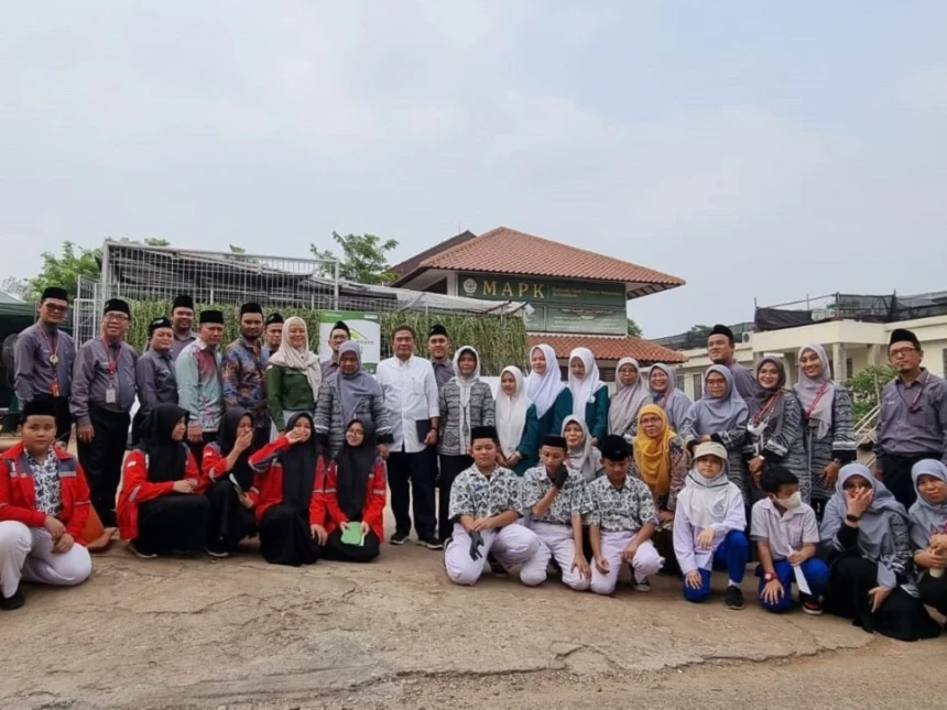 LAZISNU PBNU Tinjau Program Pesantren Hijau dan Praktik 3R Santri Al-Hamidiyah Depok