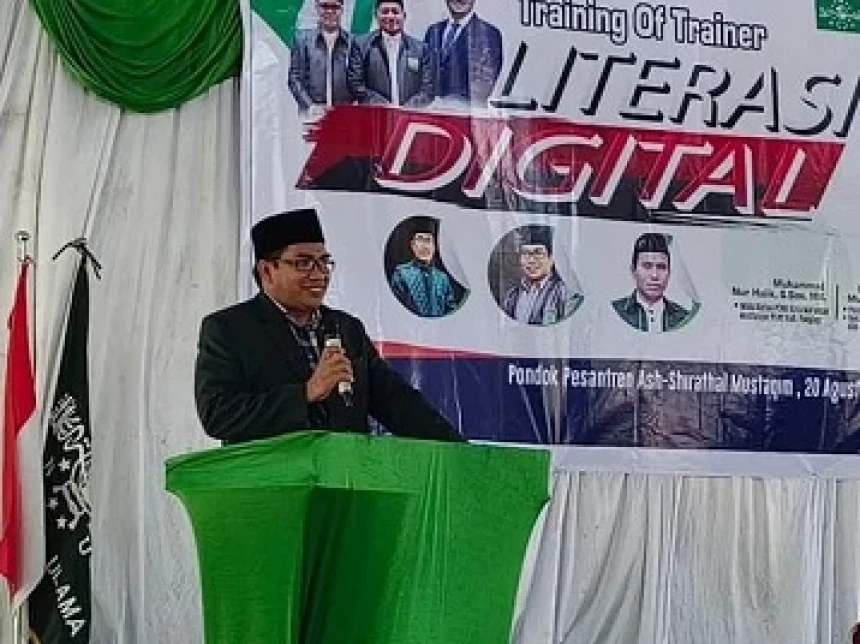 Literasi Digital, Ketua PCNU Pangkep Sulsel Bekali Dai Cara Berdakwah di Medsos
