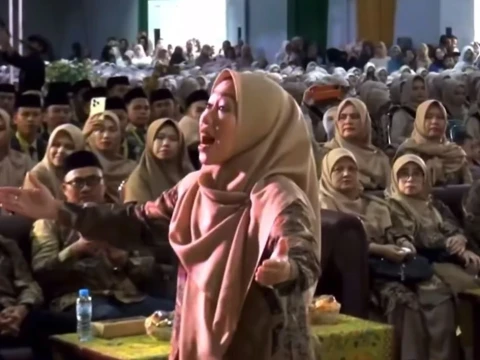 Viral Paduan Suara Bawakan Lagu Sunda Berjudul 'Jang', Ini Lirik Beserta Artinya