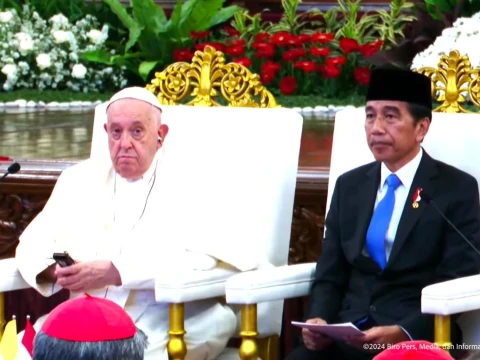 Jokowi Apresiasi Seruan Perdamaian Paus Fransiskus untuk Palestina