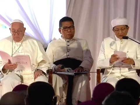 Bersama Paus Fransiskus, Imam Besar Istiqlal Ungkap Masalah Lingkungan sebagai Ancaman Kehidupan