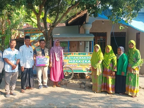 UPZISNU Winong Pati Berdayakan Ekonomi Warga Pemilik Warung Mi Ayam Bakso