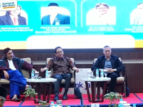 Warek UNS: Umat Islam Wajib Mengerti Teknologi Jika Ingin Jaga Humanitarian Islam