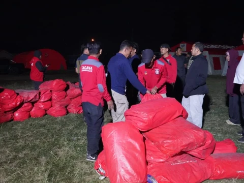 Bantuan Logistik hingga Tenda Serbaguna Telah Disalurkan untuk Warga Terdampak Gempa di Bandung