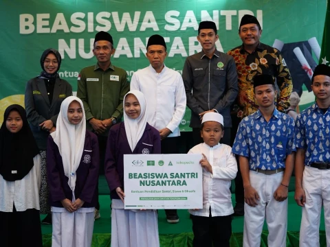 LAZISNU Salurkan Beasiswa Pendidikan untuk Santri di Jabodetabek, dari Jenjang SD hingga SMA