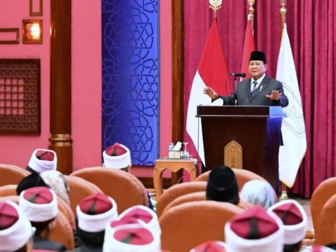 Bertemu Mahasiswa Indonesia di Al-Azhar, Prabowo: Belajarlah dari Gus Dur, Tokoh Muslim Inklusif