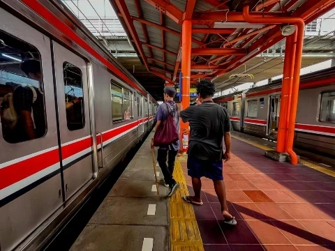 Harhubnas 2025 Sekadar Seremoni, Angkutan Umum Makin Mati Suri
