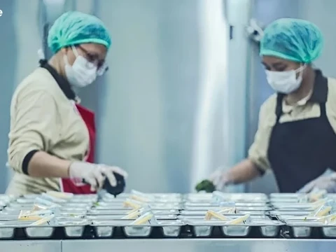 DPR Nilai Dapur Sekolah Bisa Jadi Alternatif Program MBG
