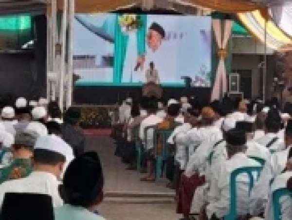 Rais PWNU Jateng Kiai Ubaid Bagikan Tips Cegah Fitnah dan Ancaman Pesantren