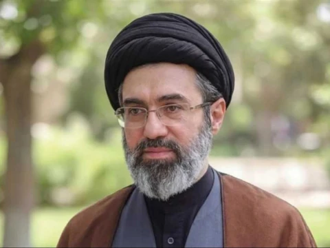 Mojtaba Khamenei: Iran Bertekad Lindungi Teknologi Nuklir dan Rudal